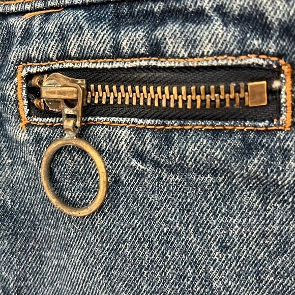 American Bazi Cropped Denim Offset Zipper Round Pulls Snap Details - Picture 5 of 10
